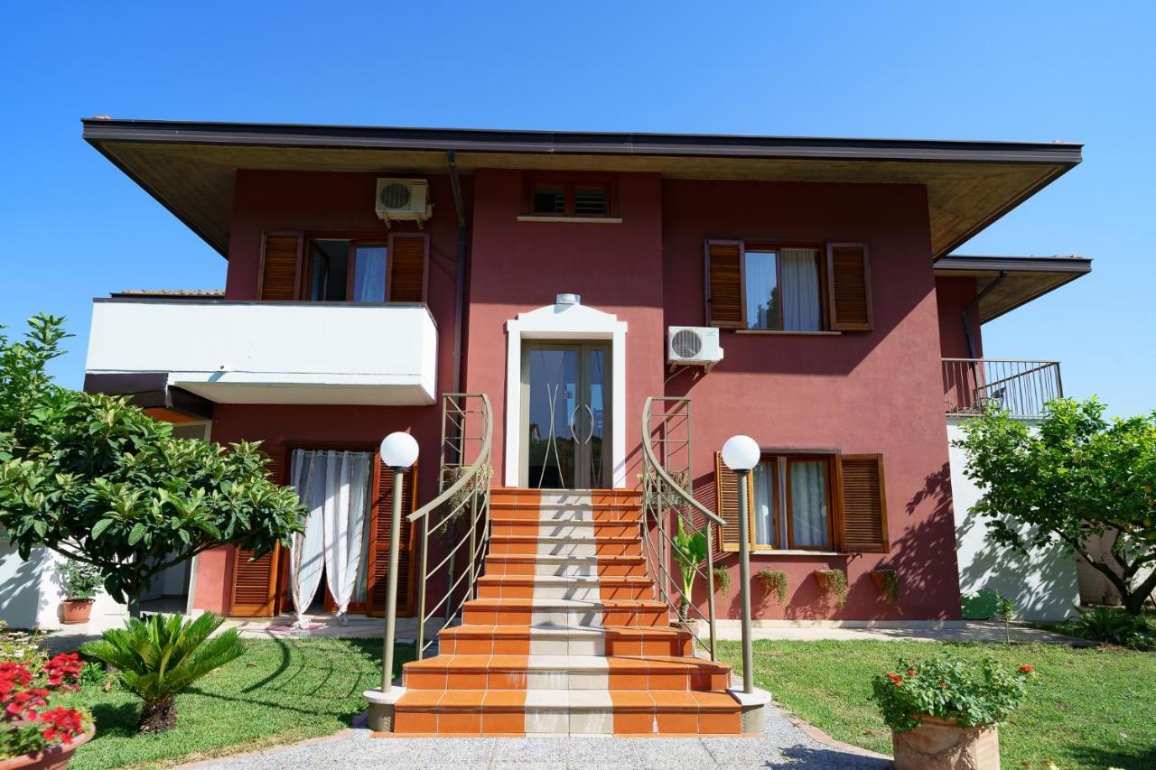 B&B Villa Le Mattine อากรอโปลี ภายนอก รูปภาพ