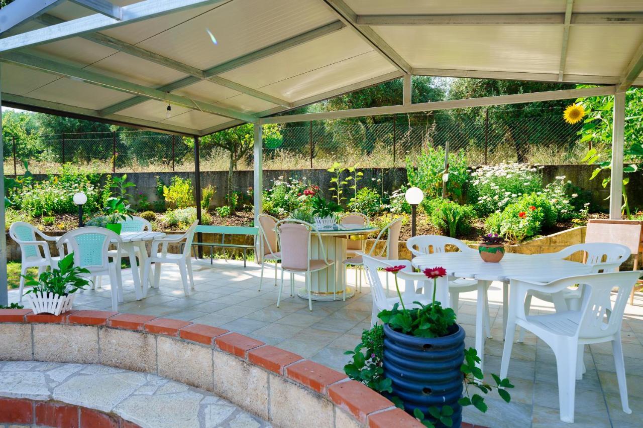 B&B Villa Le Mattine อากรอโปลี ภายนอก รูปภาพ
